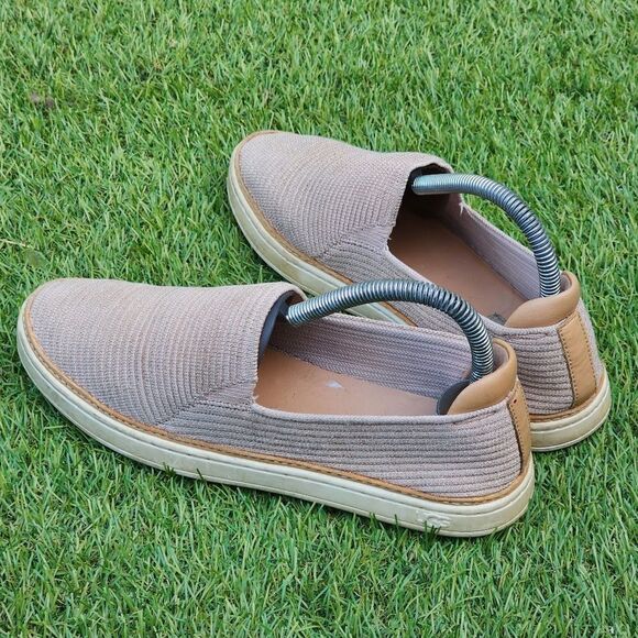 UGG SAMMY - Women's Slip-On - SIZE 7.5 - Picture 6 of 9